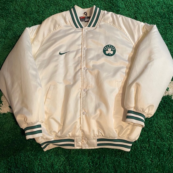 Nike Vintage Celtics Puffer Jacket